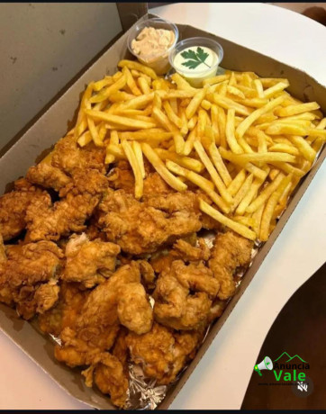 frango-com-fritas-na-caixa-big-0